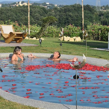 Bed and Breakfast Essenziale Castell'Anselmo Exterior foto