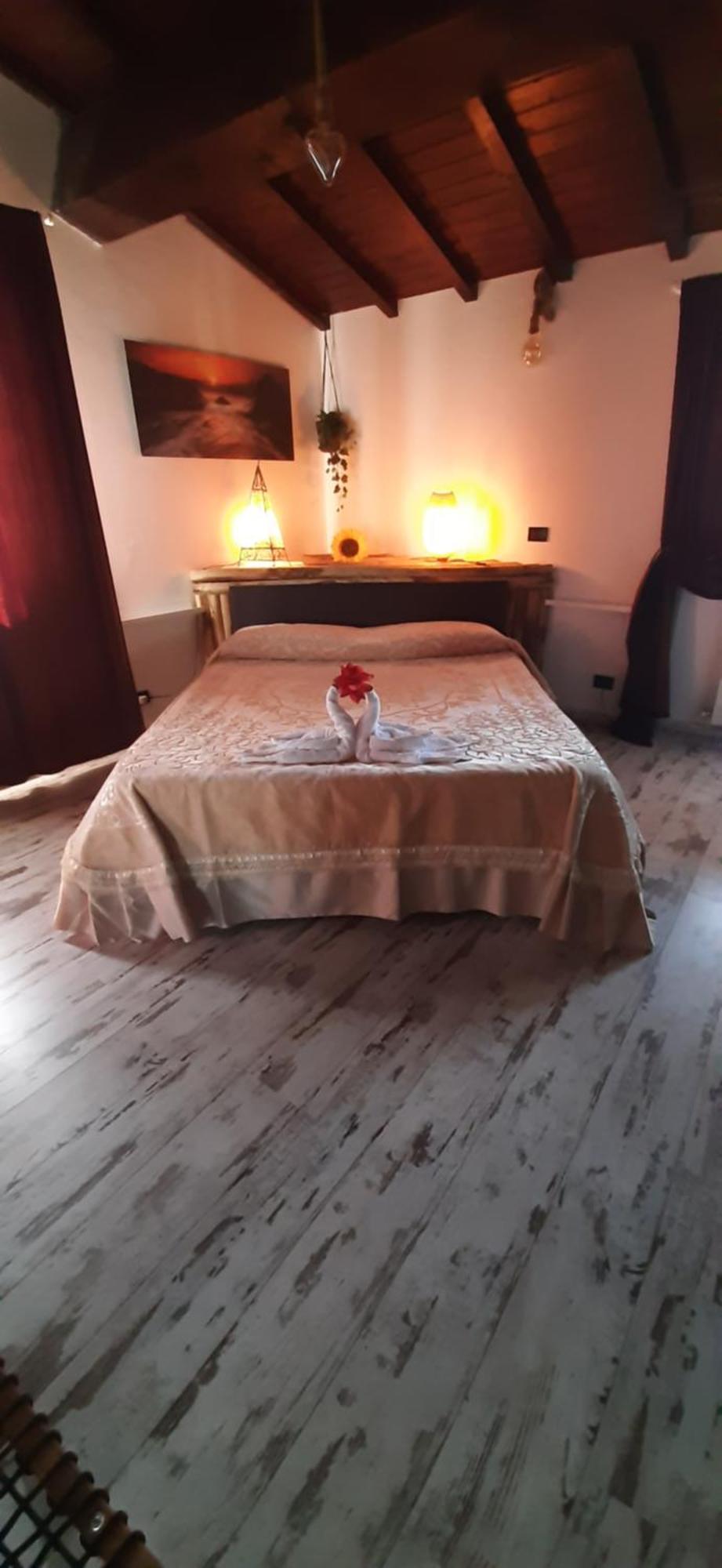 Bed and Breakfast Essenziale Castell'Anselmo Exterior foto