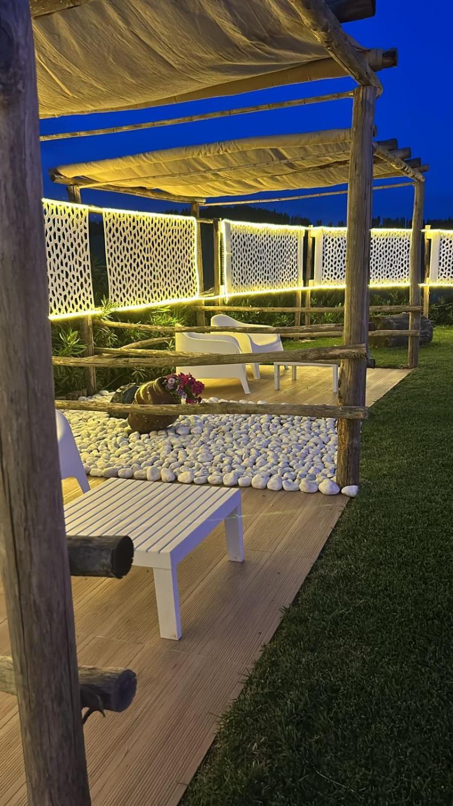 Bed and Breakfast Essenziale Castell'Anselmo Exterior foto